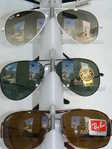 RAY BAN